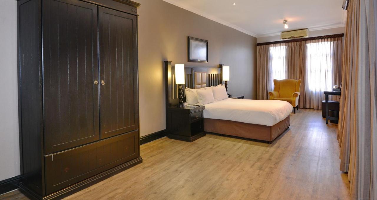 Anew Hotel Highveld Emalahleni Bagian luar foto