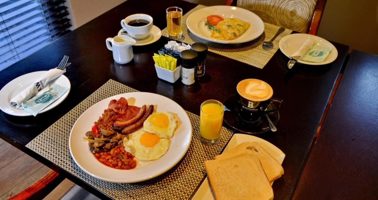 Anew Hotel Highveld Emalahleni Bagian luar foto