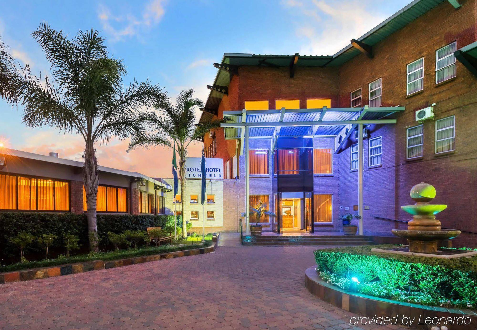 Anew Hotel Highveld Emalahleni Bagian luar foto